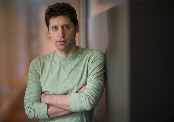 Y Combinator, Silicon Valley’s hottest startup factory, has filed to raise a venture capital fund