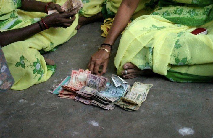 India: an ambitious move toward a cashless society