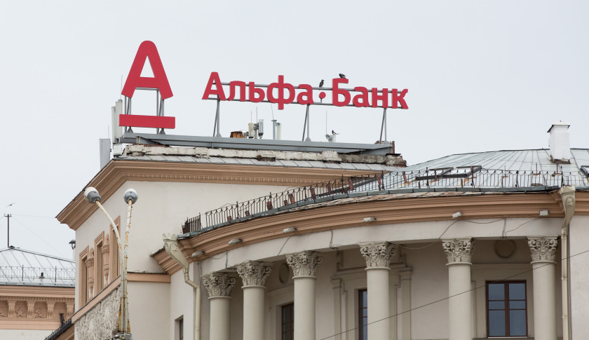 Two of Russia’s Largest Banks Say They’ve Been Hacked