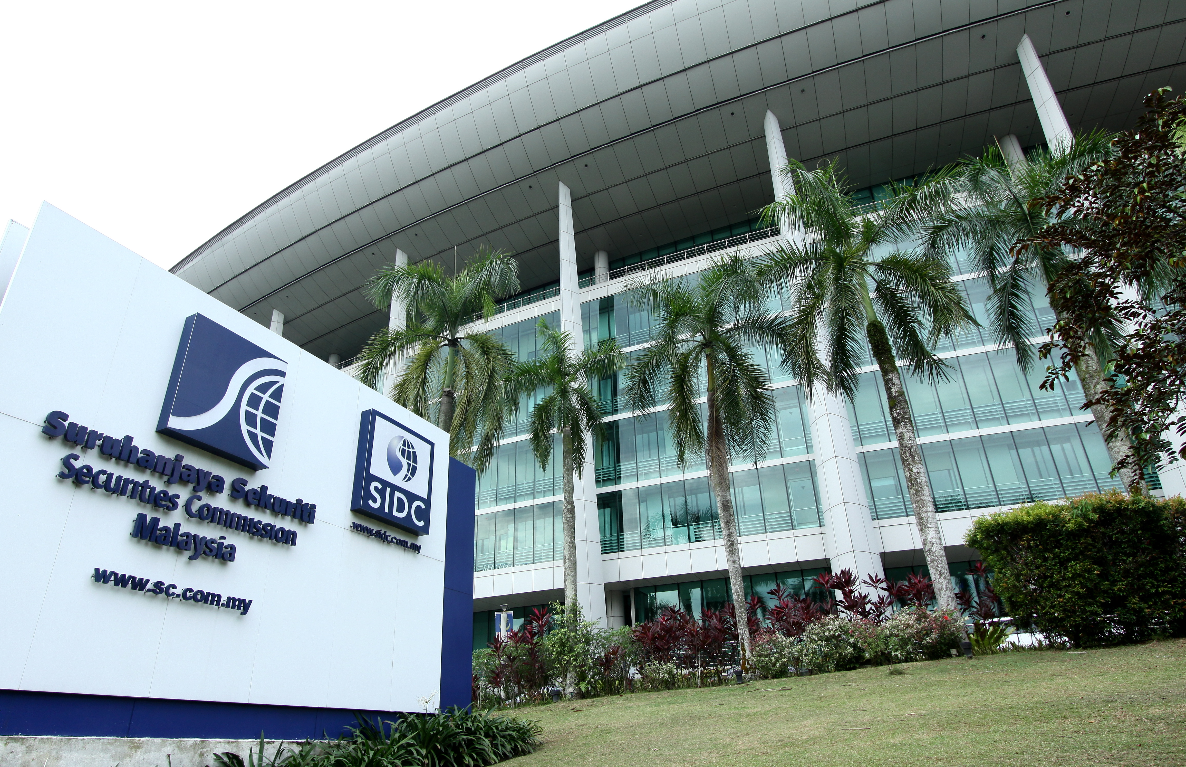 SC announces six P2P financing operators, first in Asean to regulate platform