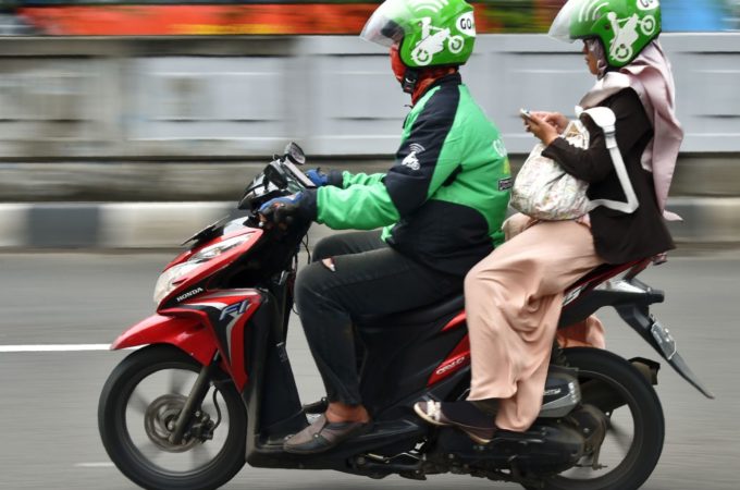 Facebook and PayPal invest in Southeast Asian ride-hailing giant Gojek