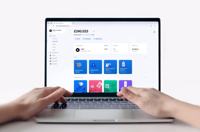 Revolut lets businesses accept online payments