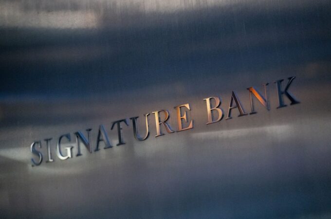 Crypto-Friendly Signature Bank Shut Down by State Regulators
