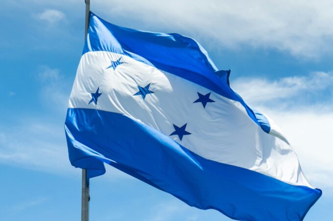 Honduras Regulator Enforces Ban on Crypto Transactions in Financial Sector